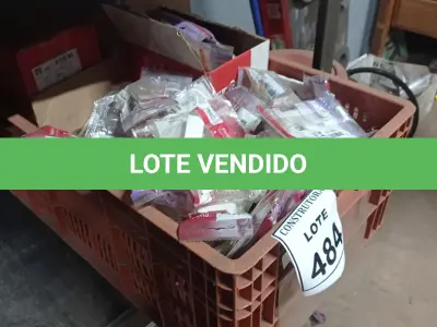 LOTE 484 - 01 LOTE COM MÓDULOS DE SAÍDA DE FIO 1M, PLACAS DE 2 POSTOS SEPARADOS 4X2, PULSADOR PARA CAMPAINHA E CAMPAINHA CIGARRA. (CAIXA ORGANIZADORA NAO INCLUSA) (NO ESTADO) ATENÇÃO! FAZER A VISITAÇÃO ANTES DE ARREMATAR, NÃO SABEMOS SE FUNCIONA, LEILÃO NÃO TEM GARANTIA E NEM DEVOLUÇÃO, SUJEITO A POSSÍVEIS AVARIAS VISÍVEIS/OCULTAS E/OU AUSÊNCIA DE COMPONENTES.