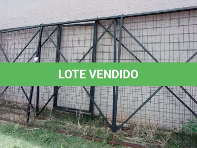 LOTE 589 - 03 GRADES EM FERRO NA COR PRETO. (NO ESTADO) ATENÇÃO! FAZER A VISITAÇÃO ANTES DE ARREMATAR, NÃO SABEMOS SE FUNCIONA, LEILÃO NÃO TEM GARANTIA E NEM DEVOLUÇÃO, SUJEITO A POSSÍVEIS AVARIAS VISÍVEIS/OCULTAS E/OU AUSÊNCIA DE COMPONENTES.