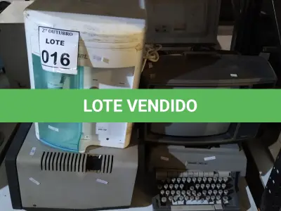 LOTE 016 - 01 TV DE TUBO MODELO ANTIGO MARCA TELEFUNKEN 01TELEVISÃO DE TUBO MODELO ANTIGO MARCA VASP, 01 MÁQUINA DE ESCREVER E 01 PURIFICADOR DE ÁGUA MARCA IBBL MODELO FR600. (NO ESTADO) ATENÇÃO! FAZER A VISITAÇÃO ANTES DE ARREMATAR, NÃO SABEMOS SE FUNCIONA, LEILÃO NÃO TEM GARANTIA E NEM DEVOLUÇÃO, SUJEITO A POSSÍVEIS AVARIAS VISÍVEIS/OCULTAS E/OU AUSÊNCIA DE COMPONENTES.