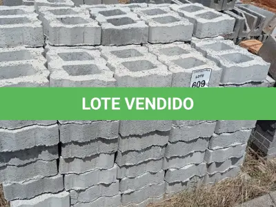 LOTE 609 - 01 LOTE COM BLOQUETES EM CONCRETO 2 FUROS. (NO ESTADO) ATENÇÃO! FAZER A VISITAÇÃO ANTES DE ARREMATAR, NÃO SABEMOS SE FUNCIONA, LEILÃO NÃO TEM GARANTIA E NEM DEVOLUÇÃO, SUJEITO A POSSÍVEIS AVARIAS VISÍVEIS/OCULTAS E/OU AUSÊNCIA DE COMPONENTES.