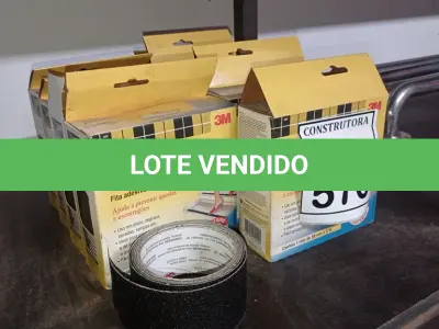 LOTE 576 - 01 LOTE COM FITAS ANTIDERRAPANTES. (NO ESTADO) ATENÇÃO! FAZER A VISITAÇÃO ANTES DE ARREMATAR, NÃO SABEMOS SE FUNCIONA, LEILÃO NÃO TEM GARANTIA E NEM DEVOLUÇÃO, SUJEITO A POSSÍVEIS AVARIAS VISÍVEIS/OCULTAS E/OU AUSÊNCIA DE COMPONENTES.