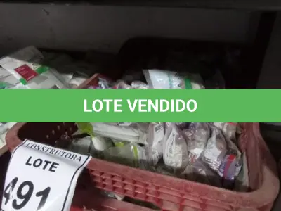 LOTE 491 - 01 LOTE COM BASTIDOR COM PLACA CEGA, TOMADAS E PULS PARA CAMPAINHA. (CAIXA ORGANIZADORA NAO INCLUSA) (NO ESTADO) ATENÇÃO! FAZER A VISITAÇÃO ANTES DE ARREMATAR, NÃO SABEMOS SE FUNCIONA, LEILÃO NÃO TEM GARANTIA E NEM DEVOLUÇÃO, SUJEITO A POSSÍVEIS AVARIAS VISÍVEIS/OCULTAS E/OU AUSÊNCIA DE COMPONENTES.