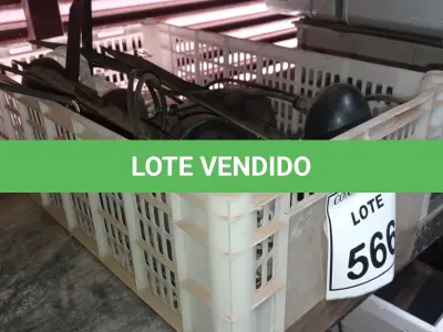 LOTE 566 - 01 LOTE COM LUMINÁRIAS PARA JARDIM. (CAIXA ORGANIZADORA NAO INCLUSA) (NO ESTADO) ATENÇÃO! FAZER A VISITAÇÃO ANTES DE ARREMATAR, NÃO SABEMOS SE FUNCIONA, LEILÃO NÃO TEM GARANTIA E NEM DEVOLUÇÃO, SUJEITO A POSSÍVEIS AVARIAS VISÍVEIS/OCULTAS E/OU AUSÊNCIA DE COMPONENTES.