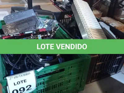LOTE 092 - 01 LOTE COM VÁRIOS APARELHOS DE TELEFONE, PLACAS MÃE E GRANDE QUANTIDADE DE CABOS DIVERSOS. (NO ESTADO) ATENÇÃO! FAZER A VISITAÇÃO ANTES DE ARREMATAR, NÃO SABEMOS SE FUNCIONA, LEILÃO NÃO TEM GARANTIA E NEM DEVOLUÇÃO, SUJEITO A POSSÍVEIS AVARIAS VISÍVEIS/OCULTAS E/OU AUSÊNCIA DE COMPONENTES.