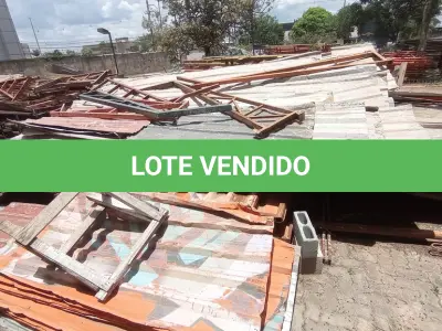 LOTE 590 - 01 LOTE COM TELHAS DE ZINCO QUE ERAM USADAS COMO TAPUME. (NO ESTADO) ATENÇÃO! FAZER A VISITAÇÃO ANTES DE ARREMATAR, NÃO SABEMOS SE FUNCIONA, LEILÃO NÃO TEM GARANTIA E NEM DEVOLUÇÃO, SUJEITO A POSSÍVEIS AVARIAS VISÍVEIS/OCULTAS E/OU AUSÊNCIA DE COMPONENTES.