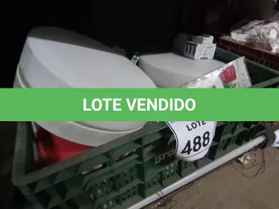 LOTE 488 - 01 LOTE COM PLACAS 4X2 PARA TOMADA OU INTERRUPTORES, DISJUNTORES DIVERSOS E LUMINÁRIAS. (CAIXA ORGANIZADORA NAO INCLUSA) (NO ESTADO) ATENÇÃO! FAZER A VISITAÇÃO ANTES DE ARREMATAR, NÃO SABEMOS SE FUNCIONA, LEILÃO NÃO TEM GARANTIA E NEM DEVOLUÇÃO, SUJEITO A POSSÍVEIS AVARIAS VISÍVEIS/OCULTAS E/OU AUSÊNCIA DE COMPONENTES.