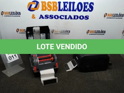 LOTE 011 - 02 IMPRESSORAS DE ETIQUETAS MARCA HONEYWELL. (NO ESTADO) ATENÇÃO! FAZER A VISITAÇÃO ANTES DE ARREMATAR, NÃO SABEMOS SE FUNCIONA, LEILÃO NÃO TEM GARANTIA E NEM DEVOLUÇÃO, SUJEITO A POSSÍVEIS AVARIAS VISÍVEIS/OCULTAS E/OU AUSÊNCIA DE COMPONENTES.