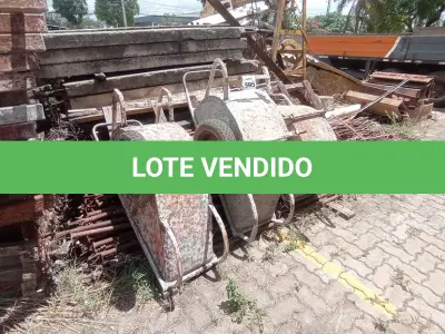 LOTE 595 - 03 GIRICOS PARA OBRA. (NO ESTADO) ATENÇÃO! FAZER A VISITAÇÃO ANTES DE ARREMATAR, NÃO SABEMOS SE FUNCIONA, LEILÃO NÃO TEM GARANTIA E NEM DEVOLUÇÃO, SUJEITO A POSSÍVEIS AVARIAS VISÍVEIS/OCULTAS E/OU AUSÊNCIA DE COMPONENTES.