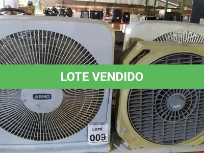 LOTE 009 - 04 VENTILADORES MARCAS E MODELOS DIVERSOS. (NO ESTADO) ATENÇÃO! FAZER A VISITAÇÃO ANTES DE ARREMATAR, NÃO SABEMOS SE FUNCIONA, LEILÃO NÃO TEM GARANTIA E NEM DEVOLUÇÃO, SUJEITO A POSSÍVEIS AVARIAS VISÍVEIS/OCULTAS E/OU AUSÊNCIA DE COMPONENTES.