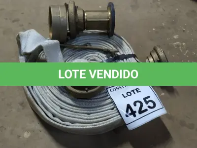 LOTE 425 - 01 MANGUEIRA DE INCÊNDIO COM ESGUINCHO REGULÁVEL. (NO ESTADO) ATENÇÃO! FAZER A VISITAÇÃO ANTES DE ARREMATAR, NÃO SABEMOS SE FUNCIONA, LEILÃO NÃO TEM GARANTIA E NEM DEVOLUÇÃO, SUJEITO A POSSÍVEIS AVARIAS VISÍVEIS/OCULTAS E/OU AUSÊNCIA DE COMPONENTES.