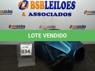 LOTE 034 - 01 TANQUE DE MOTO FAZER 250. (NO ESTADO) ATENÇÃO! FAZER A VISITAÇÃO ANTES DE ARREMATAR, NÃO SABEMOS SE FUNCIONA, LEILÃO NÃO TEM GARANTIA E NEM DEVOLUÇÃO, SUJEITO A POSSÍVEIS AVARIAS VISÍVEIS/OCULTAS E/OU AUSÊNCIA DE COMPONENTES.