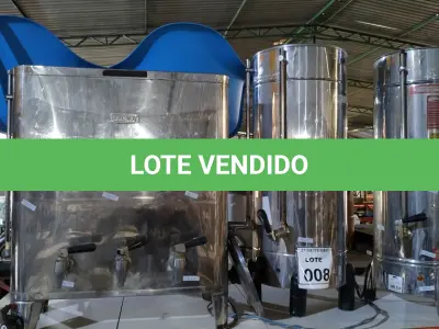 LOTE 008 - 03 CAFETEIRAS INDUSTRIAIS EM INOX COM AVARIAS. (NO ESTADO) ATENÇÃO! FAZER A VISITAÇÃO ANTES DE ARREMATAR, NÃO SABEMOS SE FUNCIONA, LEILÃO NÃO TEM GARANTIA E NEM DEVOLUÇÃO, SUJEITO A POSSÍVEIS AVARIAS VISÍVEIS/OCULTAS E/OU AUSÊNCIA DE COMPONENTES.