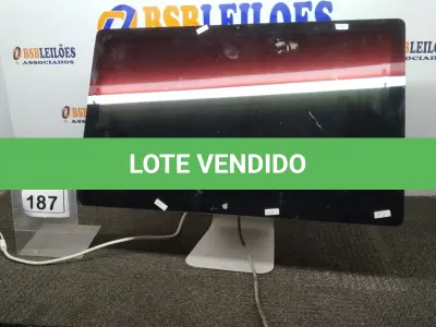 LOTE 187 - 01 IMAC APPLE. (NO ESTADO) ATENÇÃO! FAZER A VISITAÇÃO ANTES DE ARREMATAR, NÃO SABEMOS SE FUNCIONA, LEILÃO NÃO TEM GARANTIA E NEM DEVOLUÇÃO, SUJEITO A POSSÍVEIS AVARIAS VISÍVEIS/OCULTAS E/OU AUSÊNCIA DE COMPONENTES.