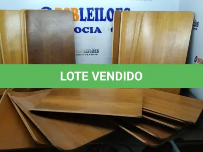 LOTE 183 - 20 PEÇAS DE MADEIRA. (NO ESTADO) ATENÇÃO! FAZER A VISITAÇÃO ANTES DE ARREMATAR, NÃO SABEMOS SE FUNCIONA, LEILÃO NÃO TEM GARANTIA E NEM DEVOLUÇÃO, SUJEITO A POSSÍVEIS AVARIAS VISÍVEIS/OCULTAS E/OU AUSÊNCIA DE COMPONENTES.
