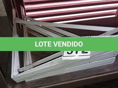 LOTE 572 - 10 CANTONEIRAS EM FERRO. (NO ESTADO) ATENÇÃO! FAZER A VISITAÇÃO ANTES DE ARREMATAR, NÃO SABEMOS SE FUNCIONA, LEILÃO NÃO TEM GARANTIA E NEM DEVOLUÇÃO, SUJEITO A POSSÍVEIS AVARIAS VISÍVEIS/OCULTAS E/OU AUSÊNCIA DE COMPONENTES.
