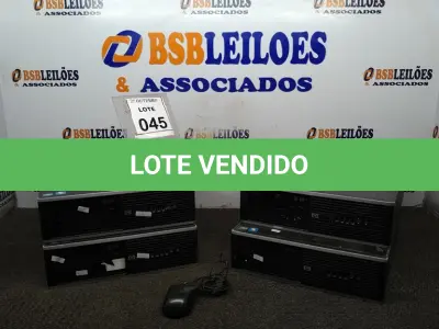 LOTE 045 - 04 CPUS MARCA HP. (NO ESTADO) ATENÇÃO! FAZER A VISITAÇÃO ANTES DE ARREMATAR, NÃO SABEMOS SE FUNCIONA, LEILÃO NÃO TEM GARANTIA E NEM DEVOLUÇÃO, SUJEITO A POSSÍVEIS AVARIAS VISÍVEIS/OCULTAS E/OU AUSÊNCIA DE COMPONENTES.