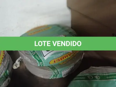 LOTE 530 - 02 ROLOS DE FIO 1X1,5MM ANTI CHAMA 450/750 100 METROS NA COR CINZA. (NO ESTADO) ATENÇÃO! FAZER A VISITAÇÃO ANTES DE ARREMATAR, NÃO SABEMOS SE FUNCIONA, LEILÃO NÃO TEM GARANTIA E NEM DEVOLUÇÃO, SUJEITO A POSSÍVEIS AVARIAS VISÍVEIS/OCULTAS E/OU AUSÊNCIA DE COMPONENTES.