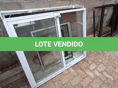 LOTE 587 - 01 LOTE COM JANELAS DIVERSAS. (NO ESTADO) ATENÇÃO! FAZER A VISITAÇÃO ANTES DE ARREMATAR, NÃO SABEMOS SE FUNCIONA, LEILÃO NÃO TEM GARANTIA E NEM DEVOLUÇÃO, SUJEITO A POSSÍVEIS AVARIAS VISÍVEIS/OCULTAS E/OU AUSÊNCIA DE COMPONENTES.
