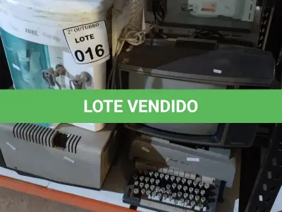 LOTE 016 - 01 TV DE TUBO MODELO ANTIGO MARCA TELEFUNKEN 01TELEVISÃO DE TUBO MODELO ANTIGO MARCA VASP, 01 MÁQUINA DE ESCREVER E 01 PURIFICADOR DE ÁGUA MARCA IBBL MODELO FR600. (NO ESTADO) ATENÇÃO! FAZER A VISITAÇÃO ANTES DE ARREMATAR, NÃO SABEMOS SE FUNCIONA, LEILÃO NÃO TEM GARANTIA E NEM DEVOLUÇÃO, SUJEITO A POSSÍVEIS AVARIAS VISÍVEIS/OCULTAS E/OU AUSÊNCIA DE COMPONENTES.