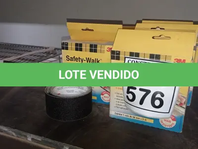 LOTE 576 - 01 LOTE COM FITAS ANTIDERRAPANTES. (NO ESTADO) ATENÇÃO! FAZER A VISITAÇÃO ANTES DE ARREMATAR, NÃO SABEMOS SE FUNCIONA, LEILÃO NÃO TEM GARANTIA E NEM DEVOLUÇÃO, SUJEITO A POSSÍVEIS AVARIAS VISÍVEIS/OCULTAS E/OU AUSÊNCIA DE COMPONENTES.