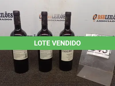 LOTE 246 - 03 GARRAFAS DE VINHO TINTO SECO FINO MALBEC LOTE 44 DE 750ML SAFRA 2020. (NO ESTADO) ATENÇÃO! FAZER A VISITAÇÃO ANTES DE ARREMATAR, NÃO SABEMOS SE FUNCIONA, LEILÃO NÃO TEM GARANTIA E NEM DEVOLUÇÃO, SUJEITO A POSSÍVEIS AVARIAS VISÍVEIS/OCULTAS E/OU AUSÊNCIA DE COMPONENTES.