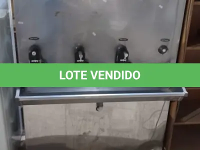 LOTE 261 - 01 BEBEDOURO INDUSTRIAL EM INOX COM 04 TORNEIRAS. (NO ESTADO) ATENÇÃO! FAZER A VISITAÇÃO ANTES DE ARREMATAR, NÃO SABEMOS SE FUNCIONA, LEILÃO NÃO TEM GARANTIA E NEM DEVOLUÇÃO, SUJEITO A POSSÍVEIS AVARIAS VISÍVEIS/OCULTAS E/OU AUSÊNCIA DE COMPONENTES.