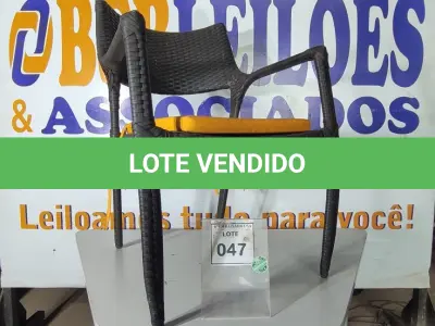 LOTE 047 - 01 CADEIRA DE JARDIM. (NO ESTADO EM QUE SE ENCONTRA. SUJEITO A AVARIAS OCULTAS/VISÍVEIS.) BH1679X