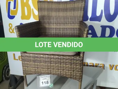 LOTE 118 - 01 CADEIRA DE JARDIM. (NO ESTADO EM QUE SE ENCONTRA. SUJEITO A AVARIAS OCULTAS/VISÍVEIS.) BF8659Y