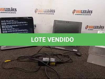 LOTE 220 - 02 NETBOOKS MARCAS ACER E ASUS COM 01 CARREGADOR. (NO ESTADO) ATENÇÃO! FAZER A VISITAÇÃO ANTES DE ARREMATAR, NÃO SABEMOS SE FUNCIONA, LEILÃO NÃO TEM GARANTIA E NEM DEVOLUÇÃO, SUJEITO A POSSÍVEIS AVARIAS VISÍVEIS/OCULTAS E/OU AUSÊNCIA DE COMPONENTES.