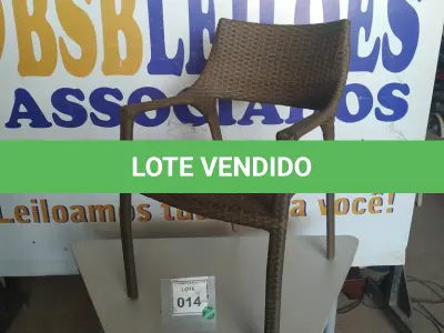 LOTE 014 - 01 CADEIRA DE JARDIM. (NO ESTADO EM QUE SE ENCONTRA. SUJEITO A AVARIAS OCULTAS/VISÍVEIS.) BH1532F