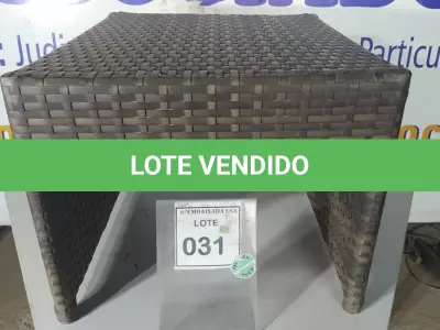 LOTE 031 - 01 MESA DE CENTRO DE JARDIM. (NO ESTADO EM QUE SE ENCONTRA. SUJEITO A AVARIAS OCULTAS/VISÍVEIS.) AV9337G