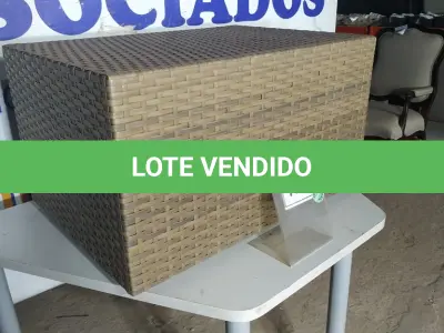 LOTE 107 - 01 MESA DE CENTRO DE JARDIM. (NO ESTADO EM QUE SE ENCONTRA. SUJEITO A AVARIAS OCULTAS/VISÍVEIS.) BH1517M
