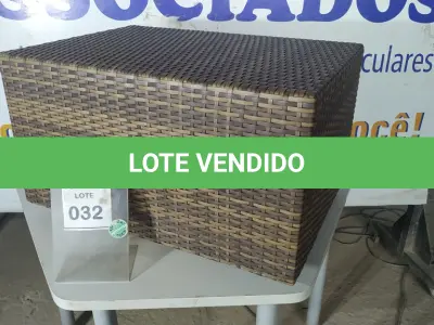 LOTE 032 - 01 MESA DE CENTRO DE JARDIM. (NO ESTADO EM QUE SE ENCONTRA. SUJEITO A AVARIAS OCULTAS/VISÍVEIS.) BF8655U