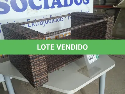 LOTE 001 - 01 MESA DE CENTRO DE JARDIM. (NO ESTADO EM QUE SE ENCONTRA. SUJEITO A AVARIAS OCULTAS/VISÍVEIS.) BH1484T