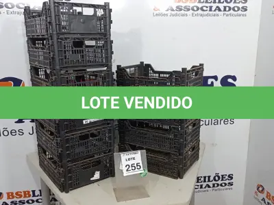 LOTE 255 - 10 CESTAS ORGANIZADORAS. (NO ESTADO) ATENÇÃO! FAZER A VISITAÇÃO ANTES DE ARREMATAR, NÃO SABEMOS SE FUNCIONA, LEILÃO NÃO TEM GARANTIA E NEM DEVOLUÇÃO, SUJEITO A POSSÍVEIS AVARIAS VISÍVEIS/OCULTAS E/OU AUSÊNCIA DE COMPONENTES.