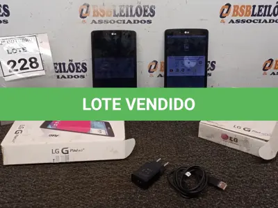 LOTE 228 - 02 TABLETS MODELO GPAD 8.0 4G MARCA LG. (NO ESTADO) ATENÇÃO! FAZER A VISITAÇÃO ANTES DE ARREMATAR, NÃO SABEMOS SE FUNCIONA, LEILÃO NÃO TEM GARANTIA E NEM DEVOLUÇÃO, SUJEITO A POSSÍVEIS AVARIAS VISÍVEIS/OCULTAS E/OU AUSÊNCIA DE COMPONENTES.
