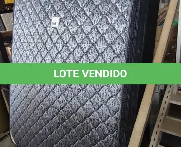 LOTE 095 - 01 COLCHÃO DE CASAL COM BASE 1,98CM X 1,58CM. AU1901N