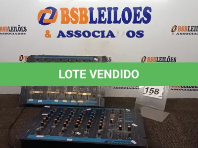 LOTE 158 - 02 MESAS DE SOM MARCA ONEAL. (NO ESTADO) ATENÇÃO! FAZER A VISITAÇÃO ANTES DE ARREMATAR, NÃO SABEMOS SE FUNCIONA, LEILÃO NÃO TEM GARANTIA E NEM DEVOLUÇÃO, SUJEITO A POSSÍVEIS AVARIAS VISÍVEIS/OCULTAS E/OU AUSÊNCIA DE COMPONENTES.