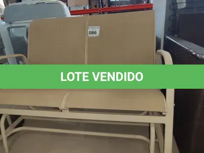 LOTE 086 - 01 SOFÁ DE JARDIM. (NO ESTADO EM QUE SE ENCONTRA. SUJEITO A AVARIAS OCULTAS/VISÍVEIS.) BF8580N