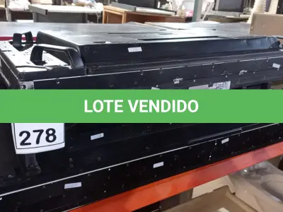 LOTE 278 - 04 PAINÉIS DE PROPAGANDA. (NO ESTADO) ATENÇÃO! FAZER A VISITAÇÃO ANTES DE ARREMATAR, NÃO SABEMOS SE FUNCIONA, LEILÃO NÃO TEM GARANTIA E NEM DEVOLUÇÃO, SUJEITO A POSSÍVEIS AVARIAS VISÍVEIS/OCULTAS E/OU AUSÊNCIA DE COMPONENTES.