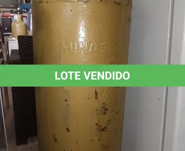 LOTE 072 - 01 BOTIJÃO DE GÁS VAZIO P45. (NO ESTADO EM QUE SE ENCONTRA. SUJEITO A AVARIAS OCULTAS/VISÍVEIS.)