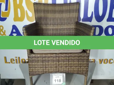 LOTE 118 - 01 CADEIRA DE JARDIM. (NO ESTADO EM QUE SE ENCONTRA. SUJEITO A AVARIAS OCULTAS/VISÍVEIS.) BF8659Y