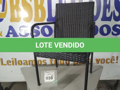 LOTE 038 - 01 CADEIRA DE JARDIM. (NO ESTADO EM QUE SE ENCONTRA. SUJEITO A AVARIAS OCULTAS/VISÍVEIS.) BH1670X