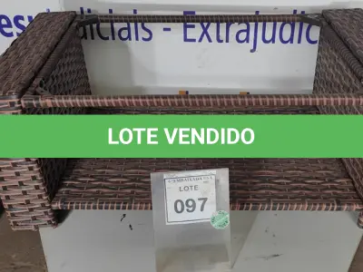LOTE 097 - 01 MESA DE CENTRO DE JARDIM. (NO ESTADO EM QUE SE ENCONTRA. SUJEITO A AVARIAS OCULTAS/VISÍVEIS.) BH1681T/ BF8670G