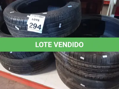LOTE 294 - 05 PNEUS DE MEDIDAS DIVERSOS. (NO ESTADO) ATENÇÃO! FAZER A VISITAÇÃO ANTES DE ARREMATAR, NÃO SABEMOS SE FUNCIONA, LEILÃO NÃO TEM GARANTIA E NEM DEVOLUÇÃO, SUJEITO A POSSÍVEIS AVARIAS VISÍVEIS/OCULTAS E/OU AUSÊNCIA DE COMPONENTES.