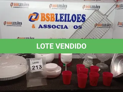 LOTE 213 - 01 COOKTOP 05 BOCAS MARCA FISCHER, 01 PANELA DE PIPOCA, 03 FORMAS DE ALUMÍNIO E UTENSÍLIOS DE COZINHA DIVERSOS. (NO ESTADO) ATENÇÃO! FAZER A VISITAÇÃO ANTES DE ARREMATAR, NÃO SABEMOS SE FUNCIONA, LEILÃO NÃO TEM GARANTIA E NEM DEVOLUÇÃO, SUJEITO A POSSÍVEIS AVARIAS VISÍVEIS/OCULTAS E/OU AUSÊNCIA DE COMPONENTES.