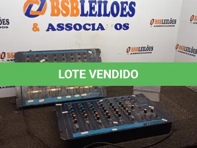 LOTE 158 - 02 MESAS DE SOM MARCA ONEAL. (NO ESTADO) ATENÇÃO! FAZER A VISITAÇÃO ANTES DE ARREMATAR, NÃO SABEMOS SE FUNCIONA, LEILÃO NÃO TEM GARANTIA E NEM DEVOLUÇÃO, SUJEITO A POSSÍVEIS AVARIAS VISÍVEIS/OCULTAS E/OU AUSÊNCIA DE COMPONENTES.