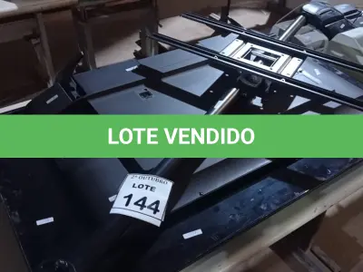 LOTE 144 - 01 SUPORTE DE TETO PARA TV, 01 TV LCD 40’’ MARCA SAMSUNG E 01 TV LCD 50’’ MARCA PHILCO. (NO ESTADO) ATENÇÃO! FAZER A VISITAÇÃO ANTES DE ARREMATAR, NÃO SABEMOS SE FUNCIONA, LEILÃO NÃO TEM GARANTIA E NEM DEVOLUÇÃO, SUJEITO A POSSÍVEIS AVARIAS VISÍVEIS/OCULTAS E/OU AUSÊNCIA DE COMPONENTES.