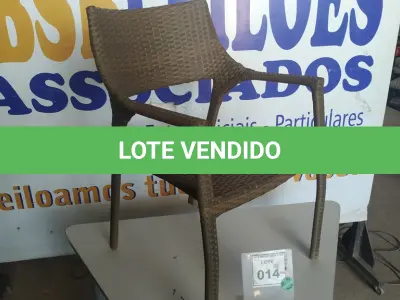 LOTE 014 - 01 CADEIRA DE JARDIM. (NO ESTADO EM QUE SE ENCONTRA. SUJEITO A AVARIAS OCULTAS/VISÍVEIS.) BH1532F