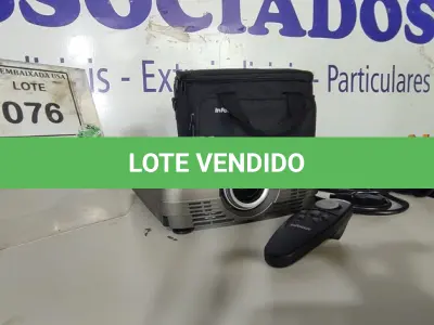 LOTE 076 - 01 PROJETOR INFOCUS LP290 COM BOLSA. (NO ESTADO EM QUE SE ENCONTRA. SUJEITO A AVARIAS OCULTAS/VISÍVEIS.) CS560027